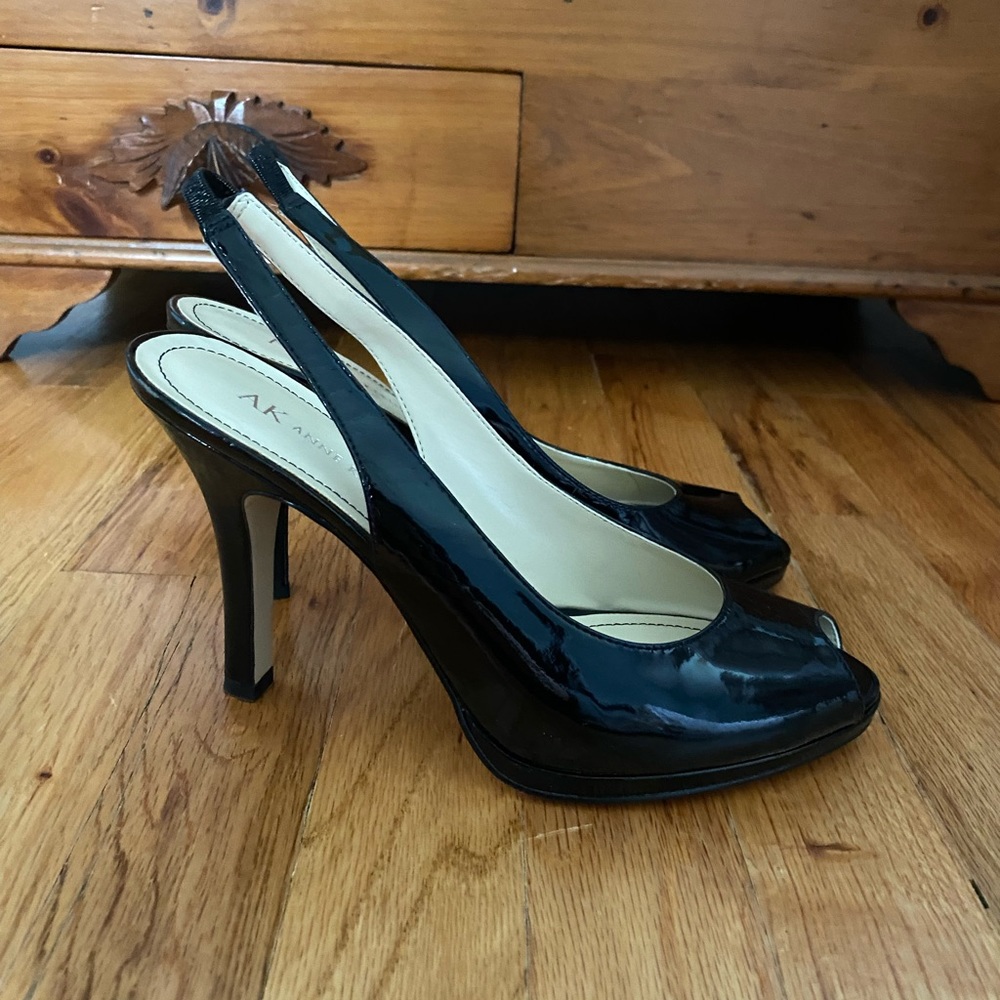 Anne Kline Black Patent Leather Open Toe Slingbacks. Worn around inside once.